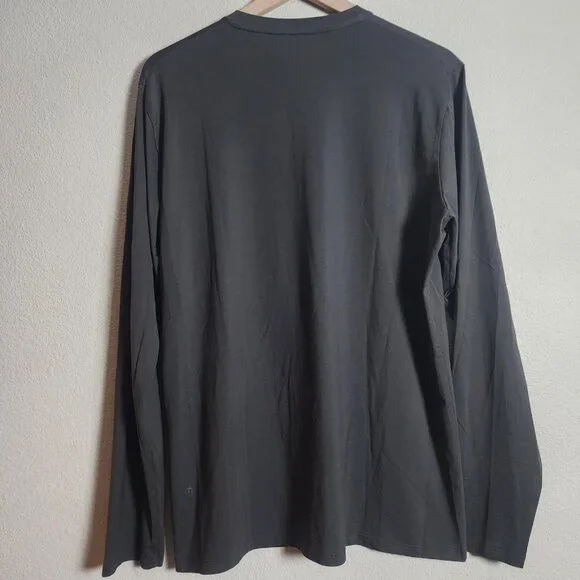 Lululemon Henley Shirt Mens Large Gray Long Sleeve Athletic Casual Logo - Picture 4 of 7